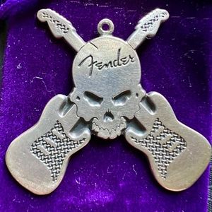 Fender Skull Guitars Silver Jewelry